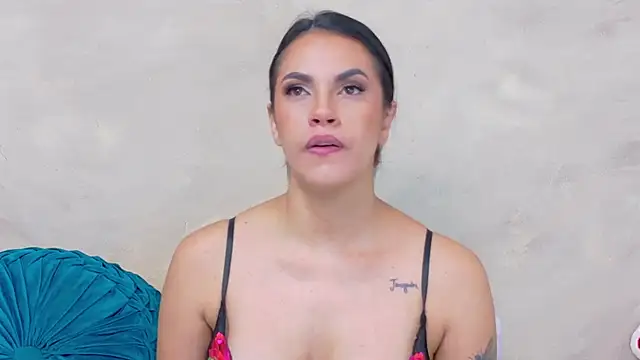 Snapshot of AndiVasquez chatting on June 10, 2026, 11:00 am AndiVasquez online show from June 10, 2026, 11:00 am
