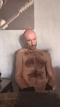 Snapshot of Slottiesun chatting on April 9, 2026, 8:15 pm Slottiesun online show from April 9, 2026, 8:15 pm