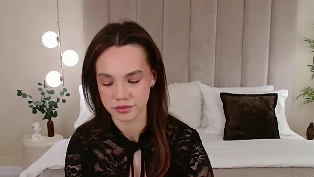 Snapshot of AlissaMilee chatting on June 15, 2026, 3:07 am AlissaMilee online show from June 15, 2026, 3:07 am