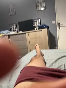 magicdickx21 online show from June 3, 2026, 9:10 am