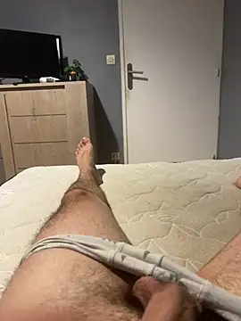 magicdickx21 online show from August 1, 2026, 12:47 pm