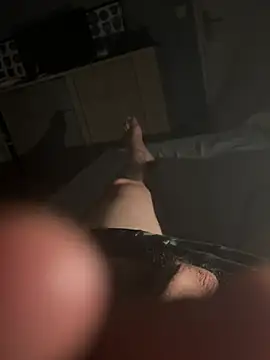 magicdickx21 online show from May 26, 2026, 10:35 am