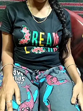 call me mouni099 online show from February 1, 2026, 2:59 pm