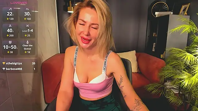 Madam  Isabella online show from May 8, 2026, 6:39 am