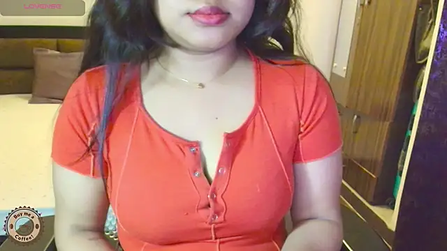 Yara-143 online show from May 12, 2026, 2:56 pm