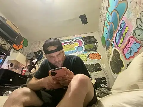 gothboiplzty online show from April 27, 2026, 3:59 am