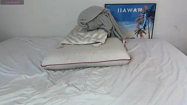 Friday gay dude online show from May 22, 2026, 3:26 am