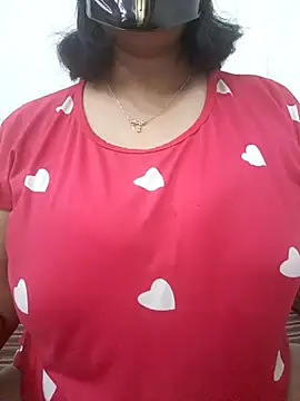 Snapshot of Ruby1hot2 chatting on February 18, 2026, 6:44 am Ruby1hot2 online show from February 18, 2026, 6:44 am