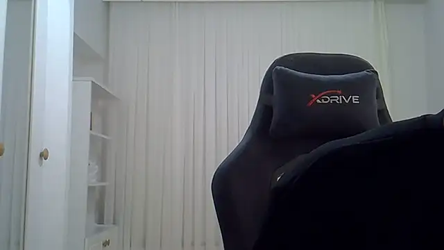 Snapshot of ciceroable chatting on August 1, 2026, 7:34 pm ciceroable online show from August 1, 2026, 7:34 pm
