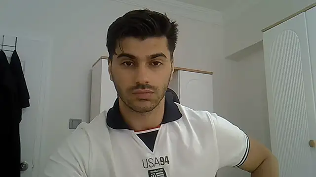 Snapshot of ciceroable chatting on June 6, 2026, 2:55 pm ciceroable online show from June 6, 2026, 2:55 pm