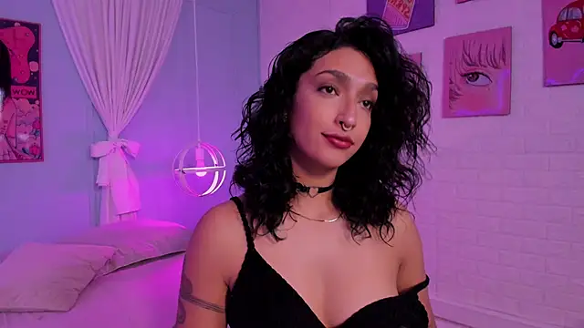 Snapshot of Cleo_Foxx chatting on June 22, 2026, 12:02 pm Cleo Foxx online show from June 22, 2026, 12:02 pm