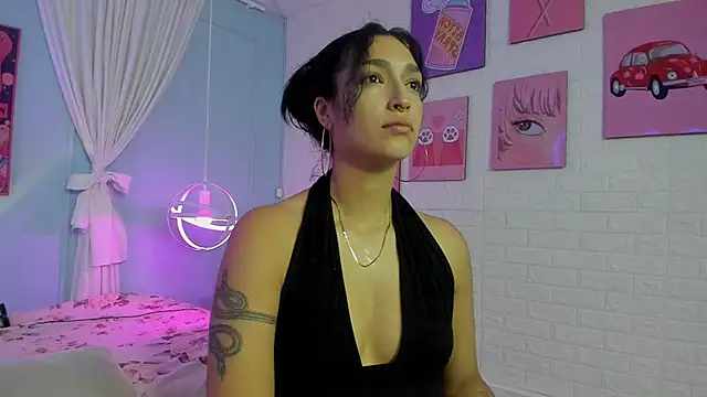 Cleo Foxx online show from March 23, 2026, 11:54 am