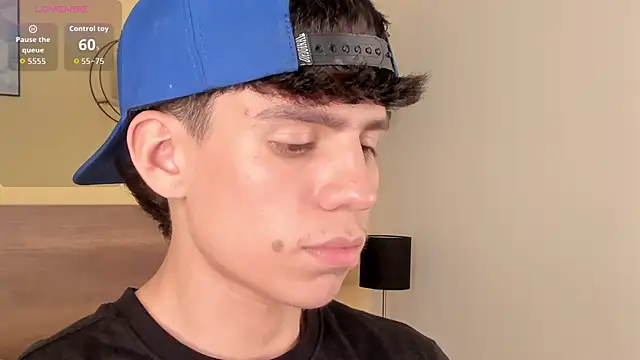 Snapshot of Angel_eros_ chatting on February 28, 2026, 4:45 am Angel eros online show from February 28, 2026, 4:45 am