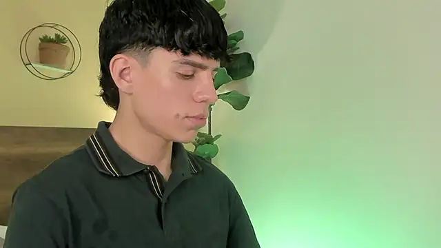 Snapshot of Angel_eros_ chatting on February 20, 2026, 6:26 am Angel eros online show from February 20, 2026, 6:26 am