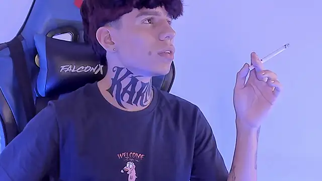 Snapshot of Angel_eros_ chatting on March 17, 2026, 4:48 am Angel eros online show from March 17, 2026, 4:48 am