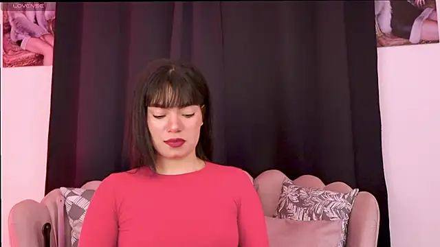 dakotacollins  online show from March 11, 2026, 1:10 am