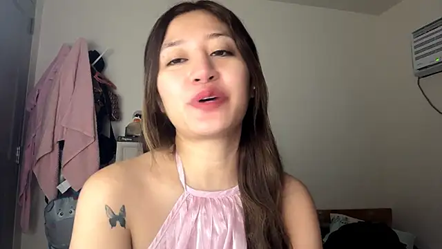 VashtiKivett online show from February 4, 2026, 4:24 pm