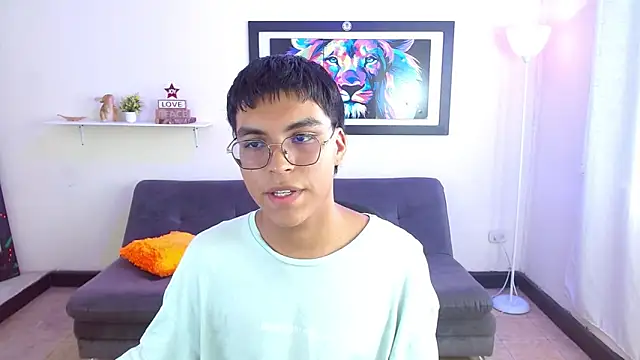 Snapshot of Maecum18 chatting on March 16, 2026, 9:06 pm Maecum18 online show from March 16, 2026, 9:06 pm