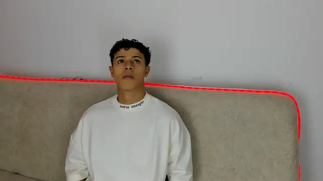  Alex Colton online show from April 26, 2026, 10:07 pm