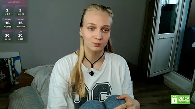 Snapshot of Alex-wer chatting on July 16, 2026, 7:16 am Alex-wer online show from July 16, 2026, 7:16 am