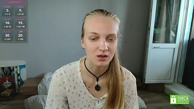 Snapshot of Alex-wer chatting on July 15, 2026, 7:04 am Alex-wer online show from July 15, 2026, 7:04 am