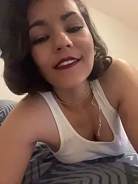 Snapshot of eva_luz chatting on August 6, 2026, 7:09 pm eva luz online show from August 6, 2026, 7:09 pm