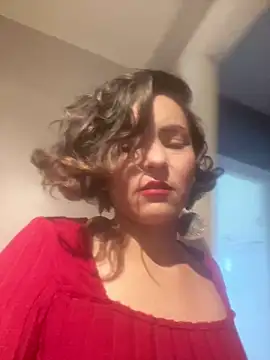 Snapshot of eva_luz chatting on May 11, 2026, 10:16 am eva luz online show from May 11, 2026, 10:16 am