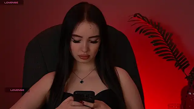 Snapshot of ArianaLim chatting on June 28, 2026, 4:02 pm ArianaLim online show from June 28, 2026, 4:02 pm