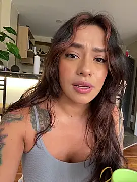 foxxy lover online show from April 1, 2026, 6:49 pm