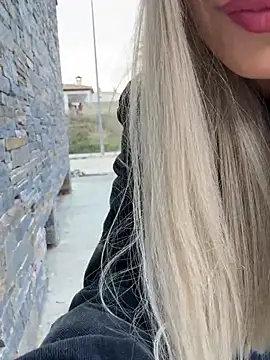 MelaFoxx online show from March 1, 2026, 4:40 pm