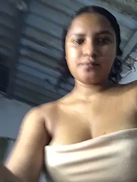 LiaRose- online show from May 19, 2026, 3:08 pm