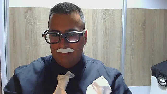 Snapshot of VanillaTime78-Jorge chatting on June 14, 2026, 10:11 pm VanillaTime78-Jorge online show from June 14, 2026, 10:11 pm