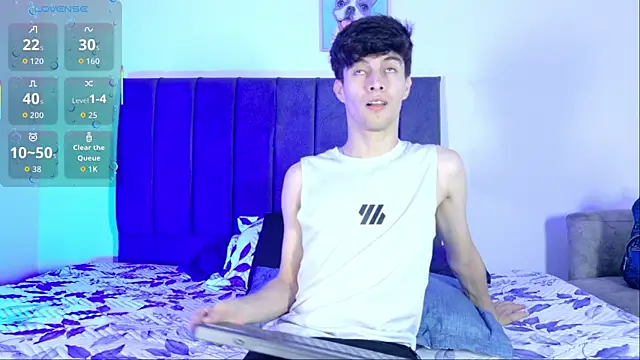 axxxel twink online show from June 5, 2026, 2:49 am