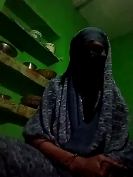 Snapshot of HOT-SEER3 chatting on February 16, 2026, 6:06 pm HOT-SEER3 online show from February 16, 2026, 6:06 pm