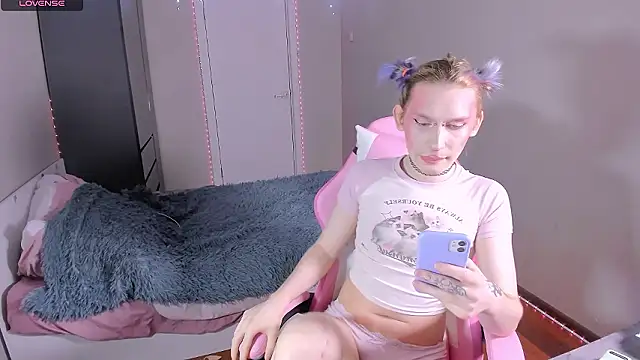  Maybe Baby  online show from March 24, 2026, 2:00 am