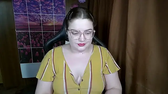 Teasing Dora online show from April 28, 2026, 1:15 am