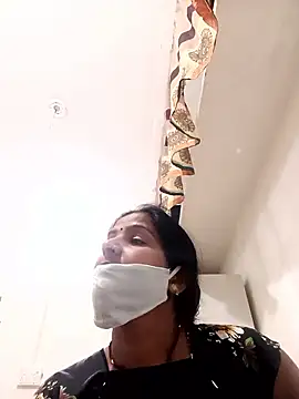 punamji sexe online show from February 14, 2026, 3:45 pm