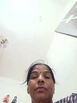 Snapshot of punamji_sexe chatting on June 14, 2026, 1:46 am punamji sexe online show from June 14, 2026, 1:46 am
