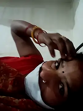 punamji sexe online show from March 18, 2026, 7:26 pm