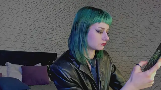 Scarle Whisper online show from April 23, 2026, 9:49 am