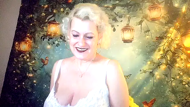 Blondie the librarian online show from May 6, 2026, 11:31 pm