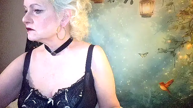 Blondie the librarian online show from April 29, 2026, 2:38 am