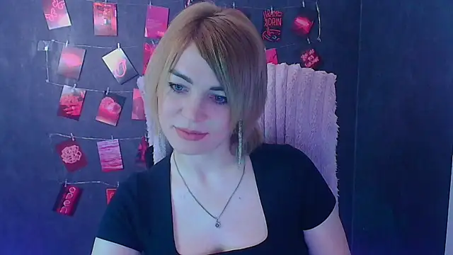 CuttieEmma online show from March 12, 2026, 6:50 am