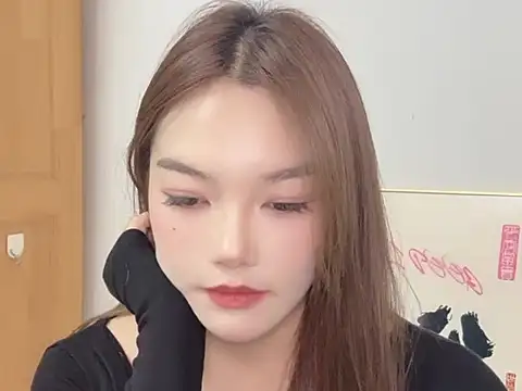 leilei660 online show from March 17, 2026, 12:41 pm