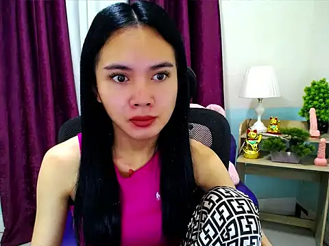 Snapshot of devine_goddess chatting on March 11, 2026, 4:56 pm devine goddess online show from March 11, 2026, 4:56 pm