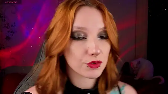 Snapshot of Vamp_Mila chatting on May 11, 2026, 4:04 pm Vamp Mila online show from May 11, 2026, 4:04 pm