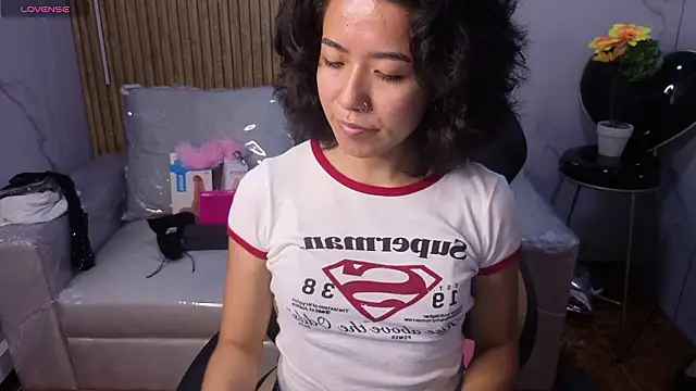 Lynn turner online show from February 20, 2026, 12:51 pm