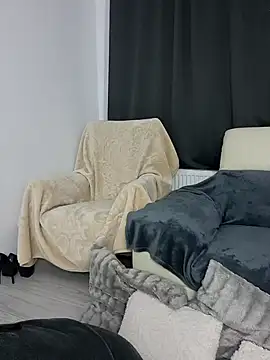 Snapshot of AbellaDesiree chatting on March 6, 2026, 4:07 am AbellaDesiree online show from March 6, 2026, 4:07 am