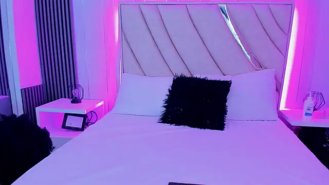 Snapshot of Sotf_Charlotte chatting on February 26, 2026, 7:36 pm Sotf Charlotte online show from February 26, 2026, 7:36 pm