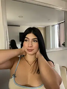  HannahFox  online show from August 2, 2026, 9:12 pm